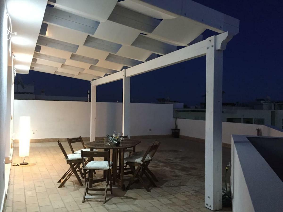 Villa Attico Vista Mare Su Forti Exterior foto