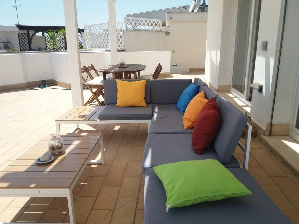 Villa Attico Vista Mare Su Forti Exterior foto